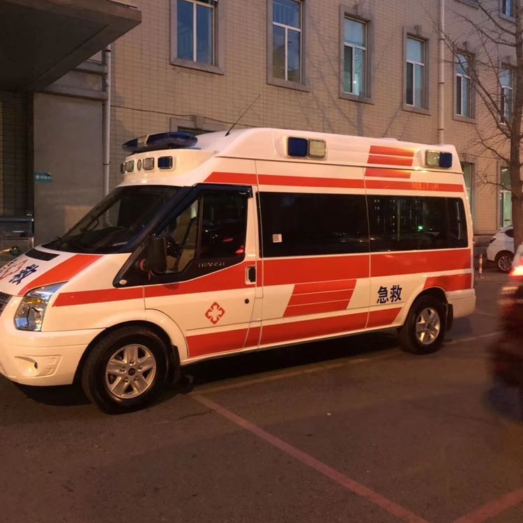 金湖夜间租赁救护车护送病人转院：安全转运的 8 大核心注意事项